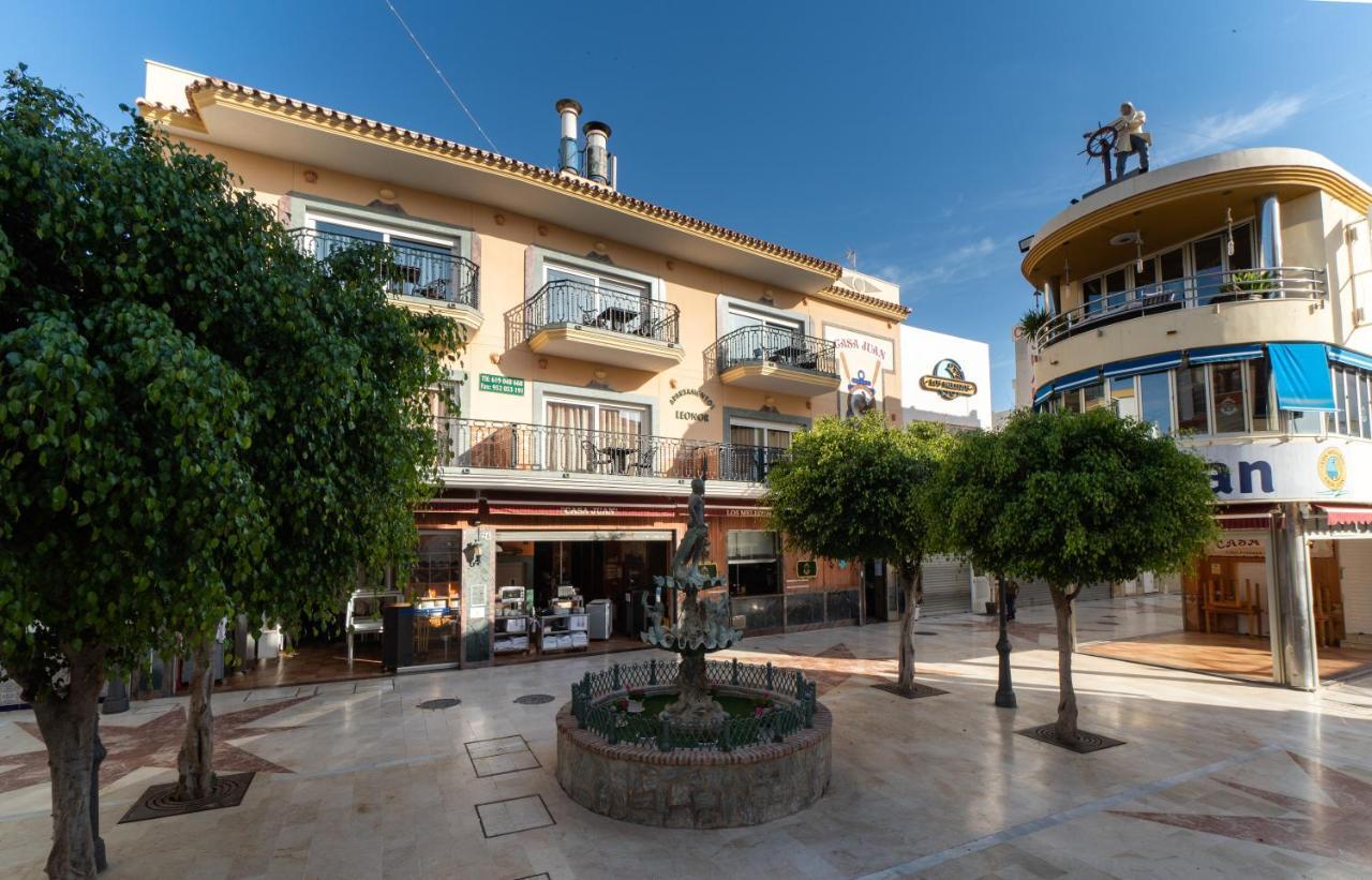 Apartamentos Leonor Carihuela Torremolinos Esterno foto
